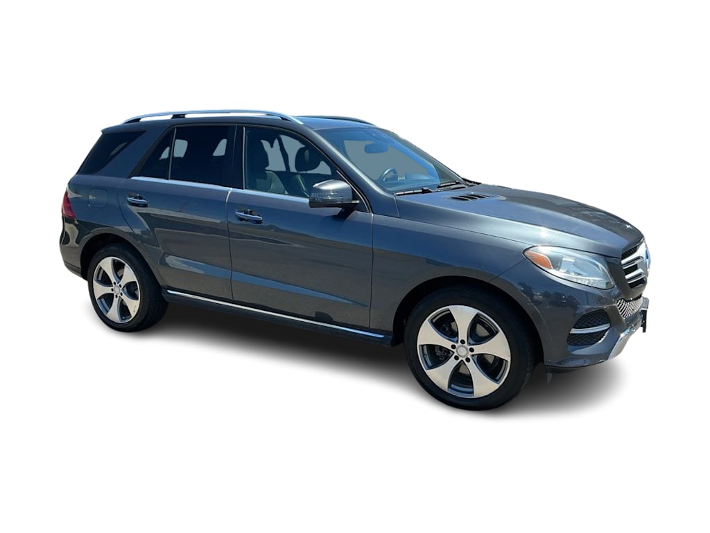 Thumbnail: 2016 Mercedes-Benz GLE - 17