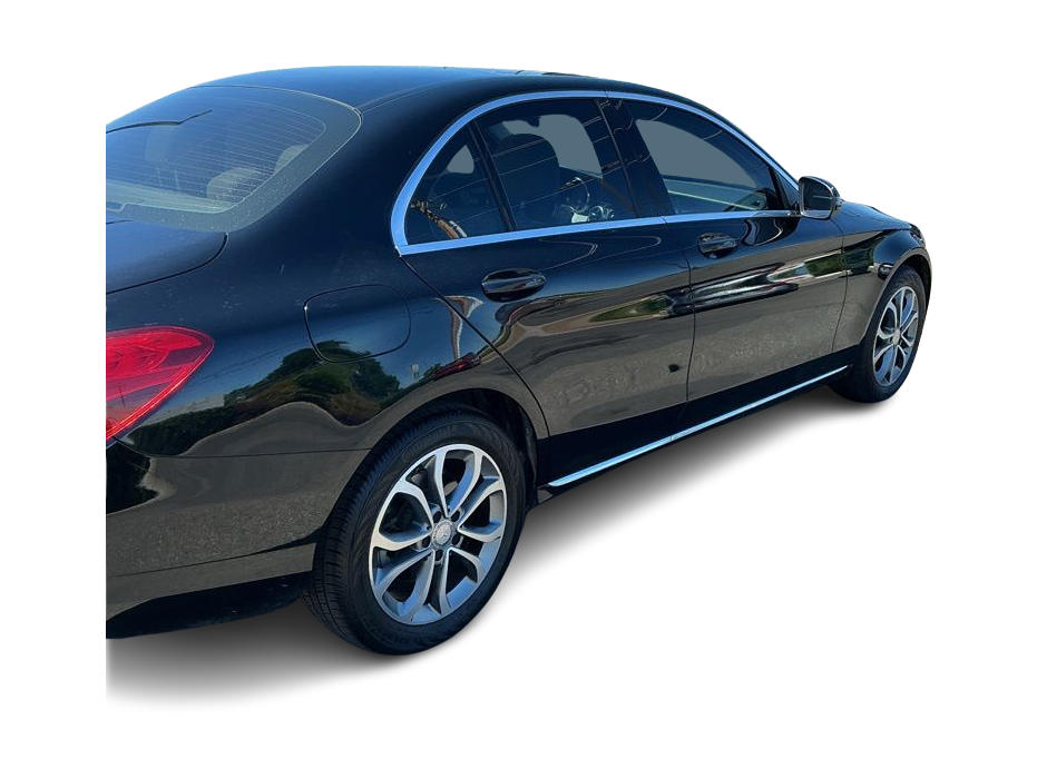 Thumbnail: 2016 Mercedes-Benz C-Class - 28