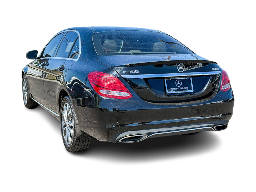 Thumbnail: 2016 Mercedes-Benz C-Class - 18