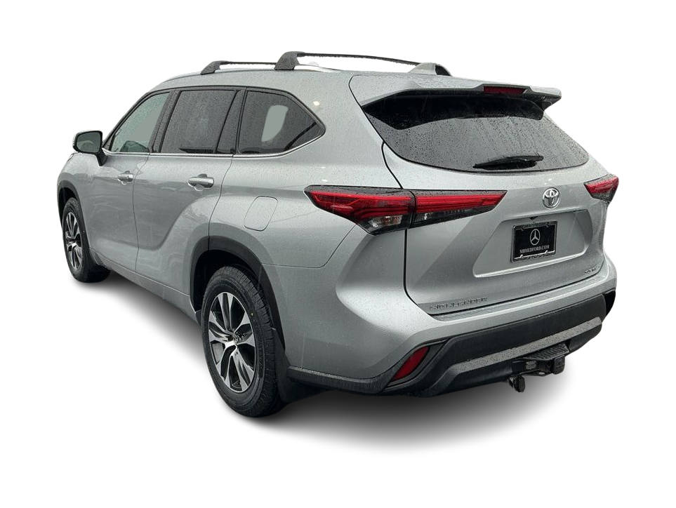 Thumbnail: 2020 Toyota Highlander - 3
