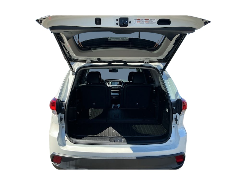 Thumbnail: 2019 Toyota Highlander - 32