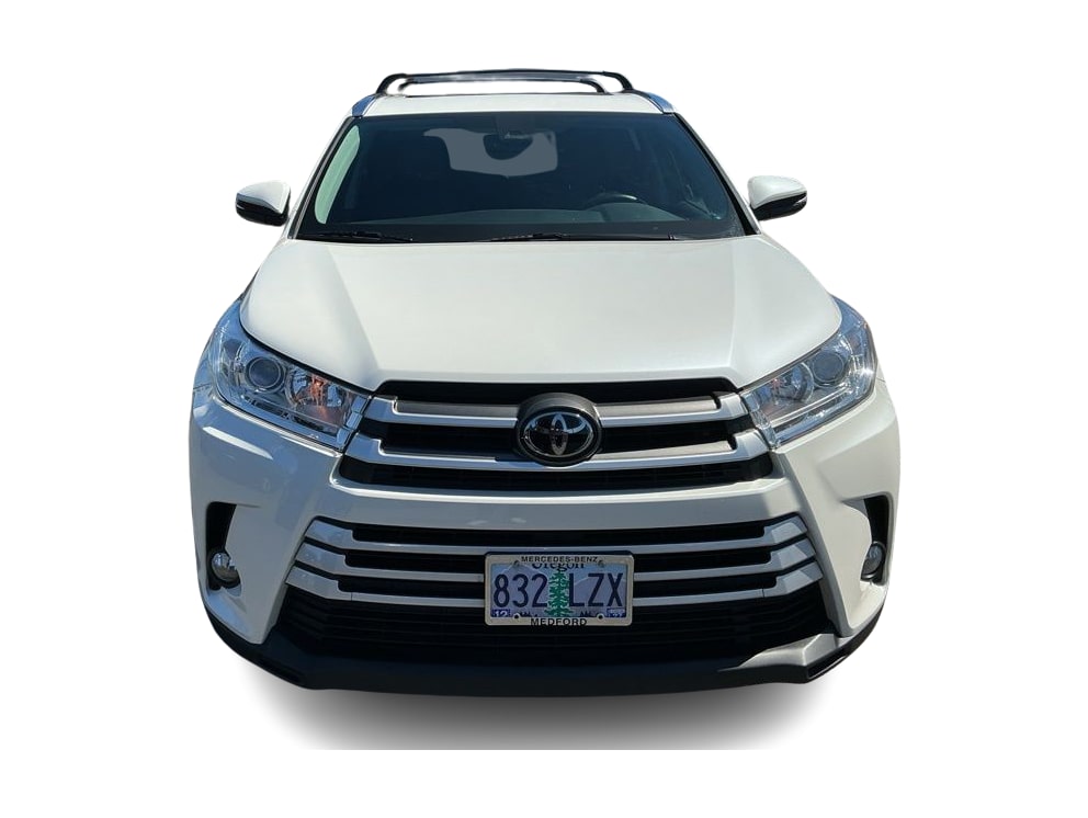 Thumbnail: 2019 Toyota Highlander - 16