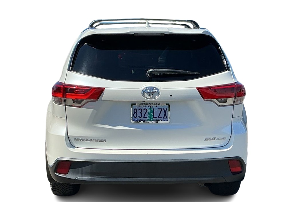Thumbnail: 2019 Toyota Highlander - 4