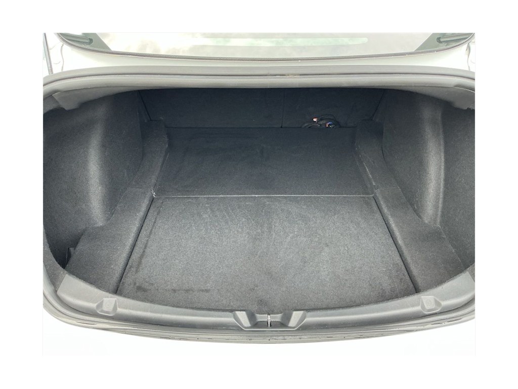 Thumbnail: 2020 Tesla Model 3 - 28