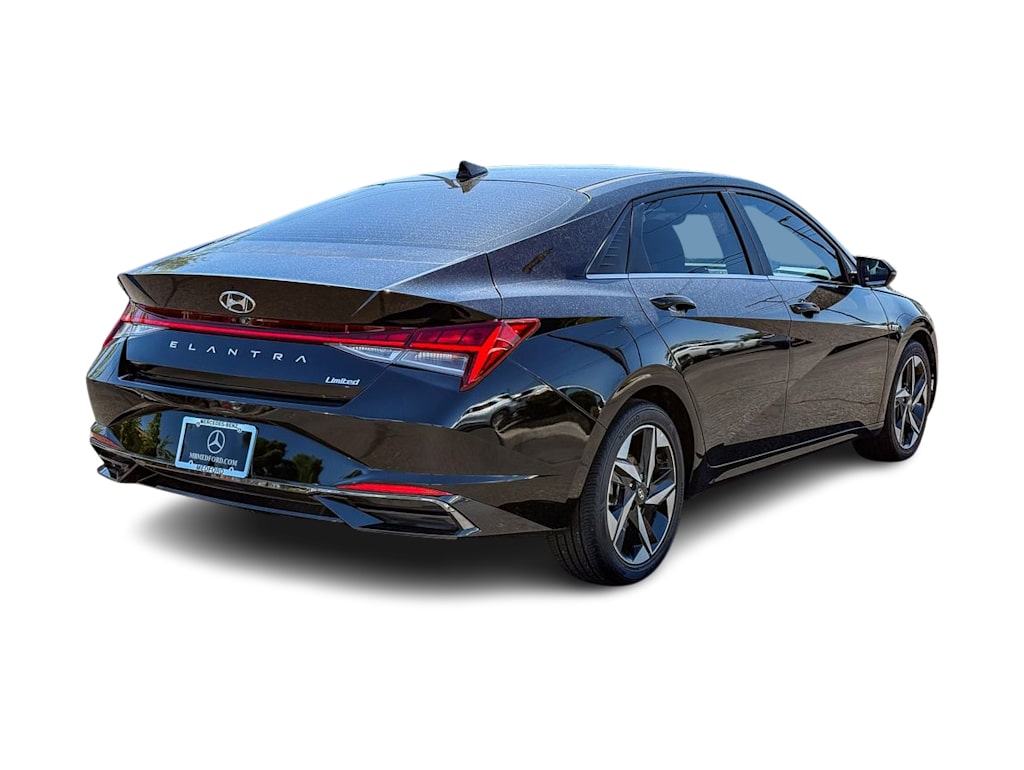 Thumbnail: 2023 Hyundai Elantra - 20