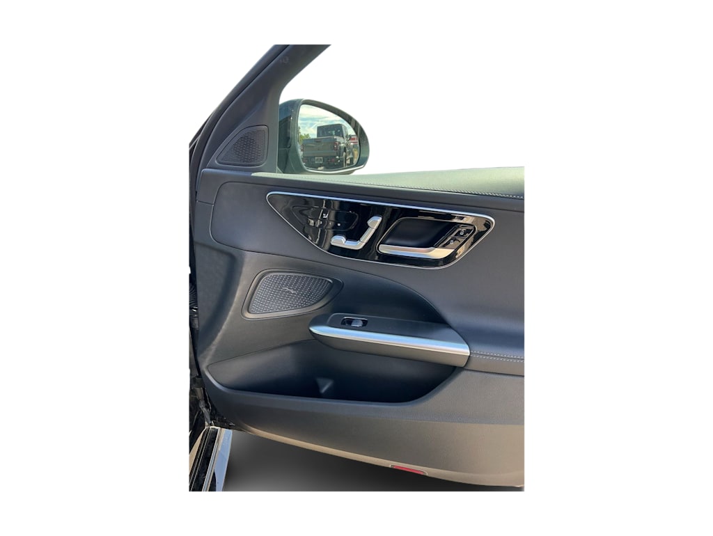 Thumbnail: 2025 Mercedes-Benz C-Class - 26