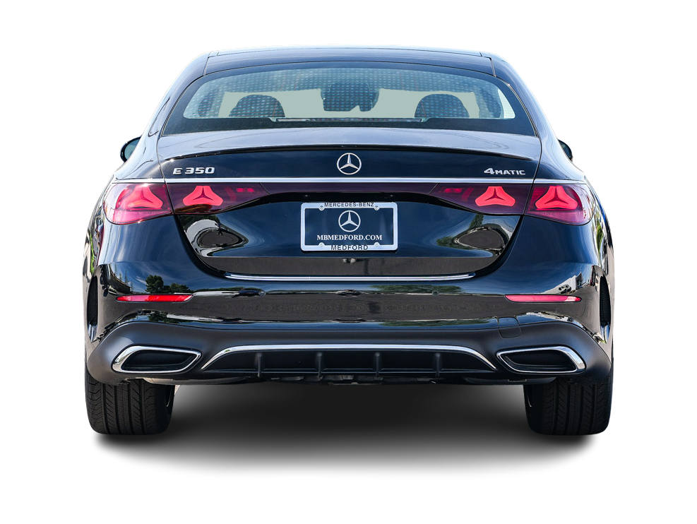 Thumbnail: 2026 Mercedes-Benz E-Class - 4