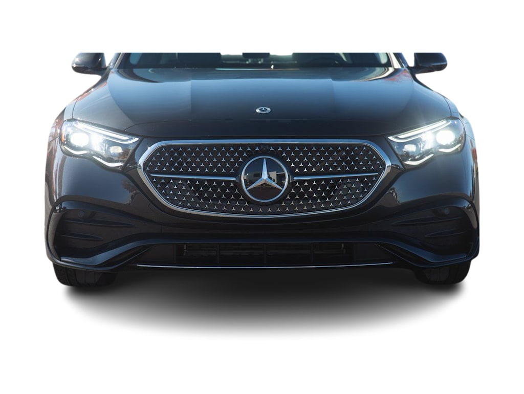 Thumbnail: 2025 Mercedes-Benz E-Class - 20