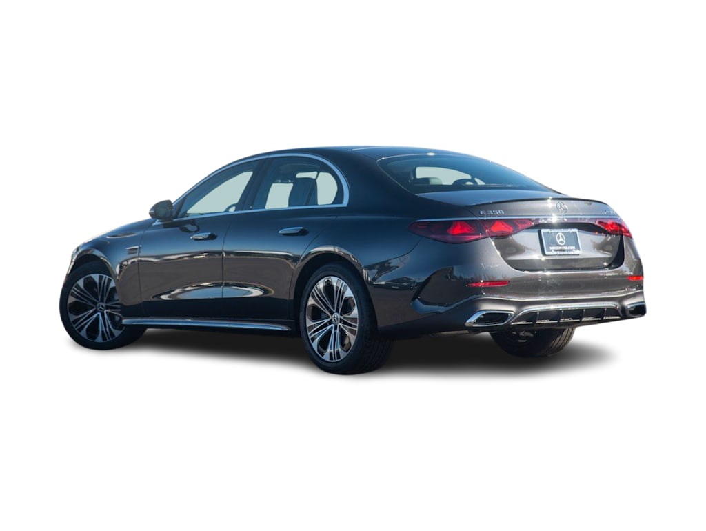 Thumbnail: 2025 Mercedes-Benz E-Class - 4