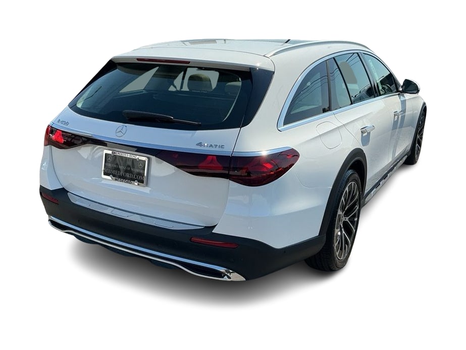 Thumbnail: 2026 Mercedes-Benz E-Class - 18