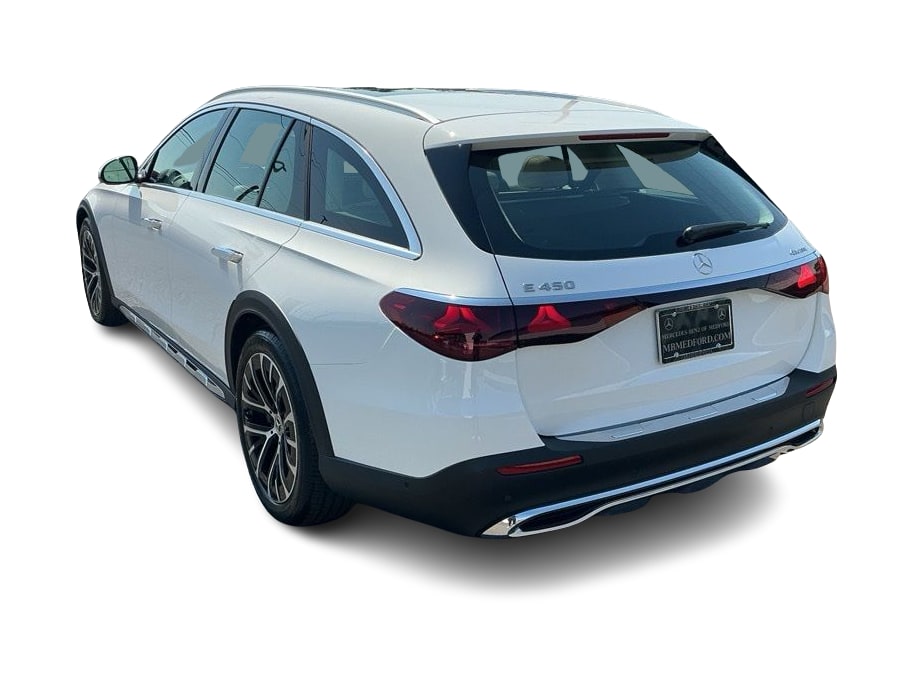 Thumbnail: 2026 Mercedes-Benz E-Class - 3
