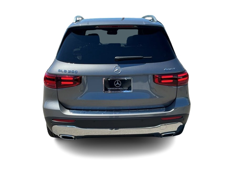 Thumbnail: 2026 Mercedes-Benz GLB - 4