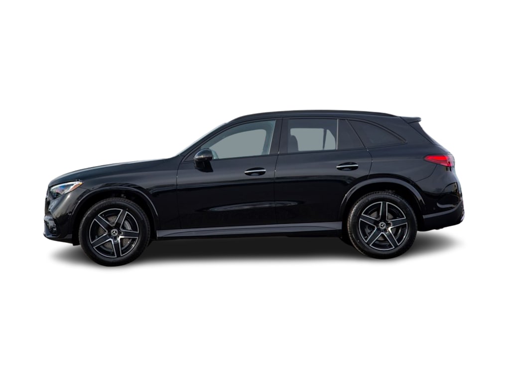 Thumbnail: 2026 Mercedes-Benz GLC - 3
