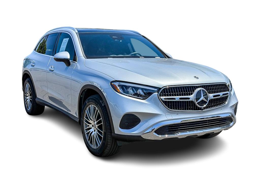 Thumbnail: 2025 Mercedes-Benz GLC - 17