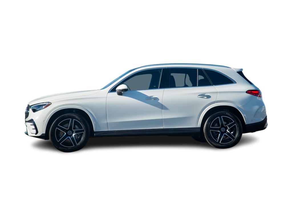 Thumbnail: 2026 Mercedes-Benz GLC - 3