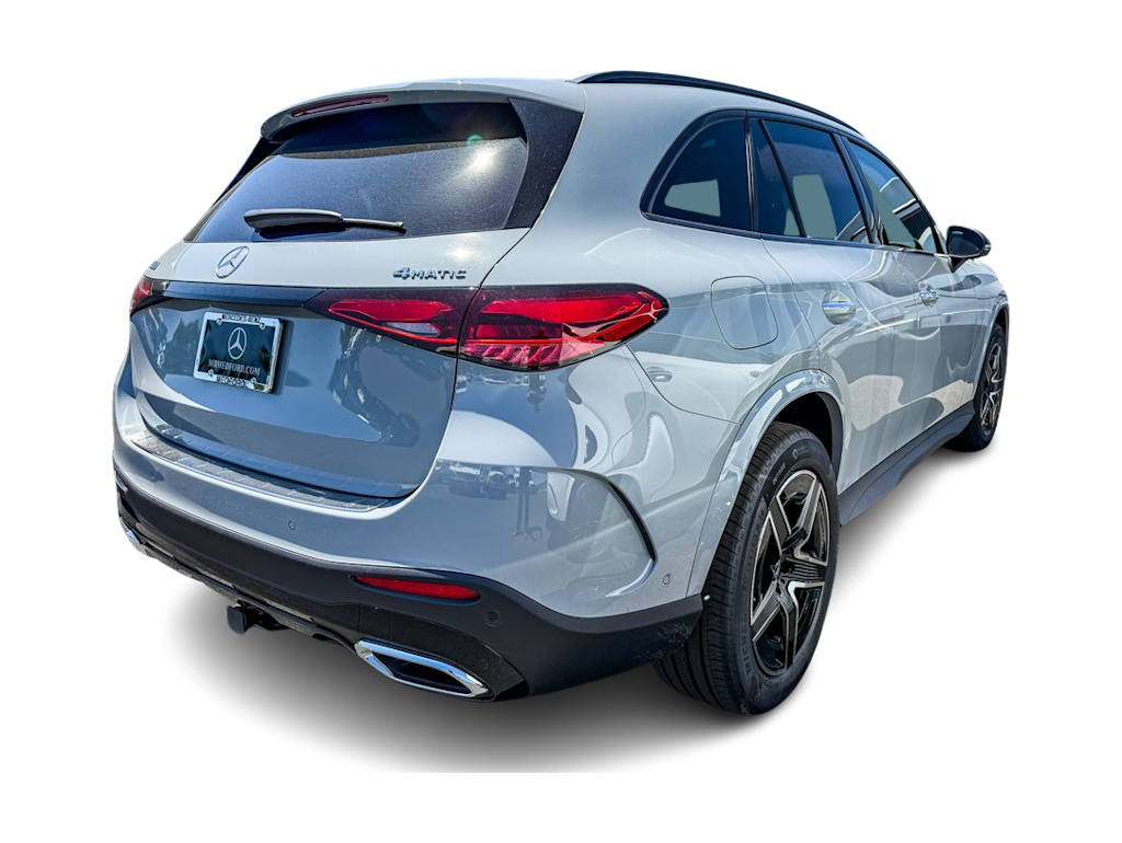 Thumbnail: 2026 Mercedes-Benz GLC - 9