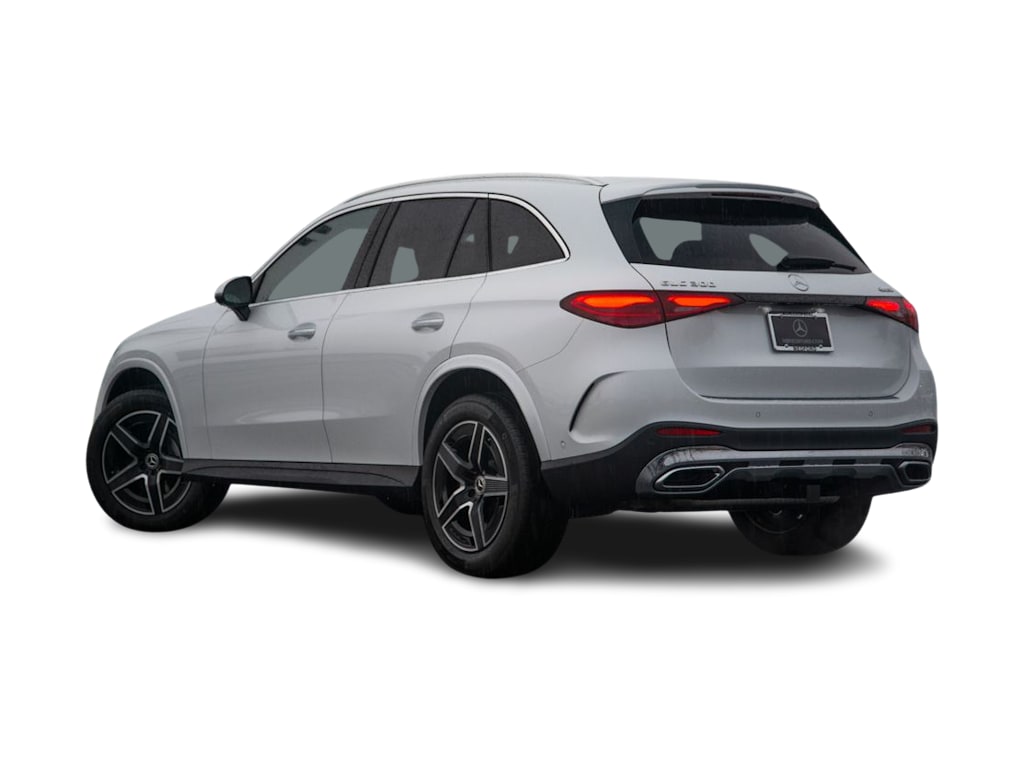 Thumbnail: 2026 Mercedes-Benz GLC - 4