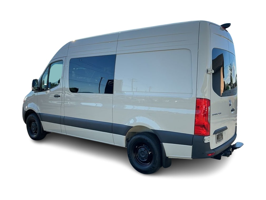 Thumbnail: 2026 Mercedes-Benz Sprinter - 3
