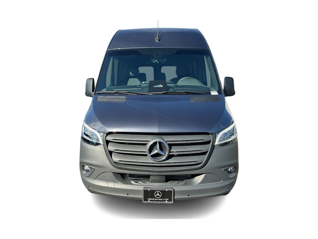 Thumbnail: 2025 Mercedes-Benz Sprinter - 5