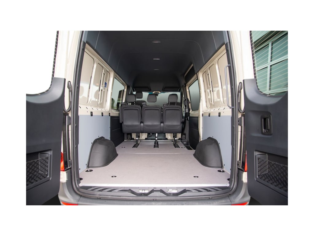 Thumbnail: 2026 Mercedes-Benz Sprinter - 13