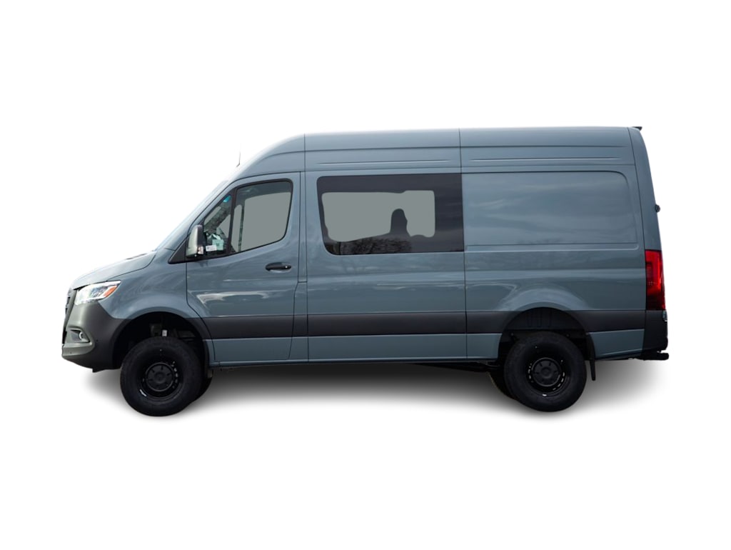 Thumbnail: 2026 Mercedes-Benz Sprinter - 3