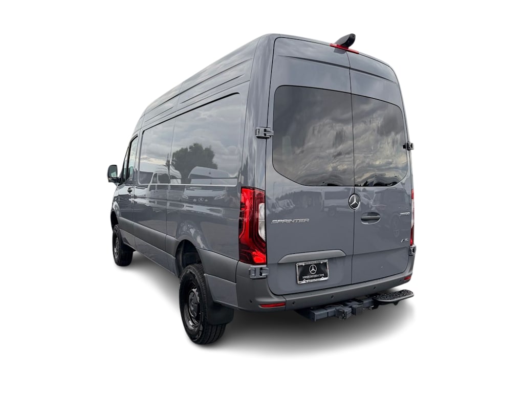 Thumbnail: 2026 Mercedes-Benz Sprinter - 4