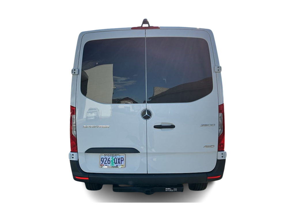 Thumbnail: 2025 Mercedes-Benz Sprinter - 4