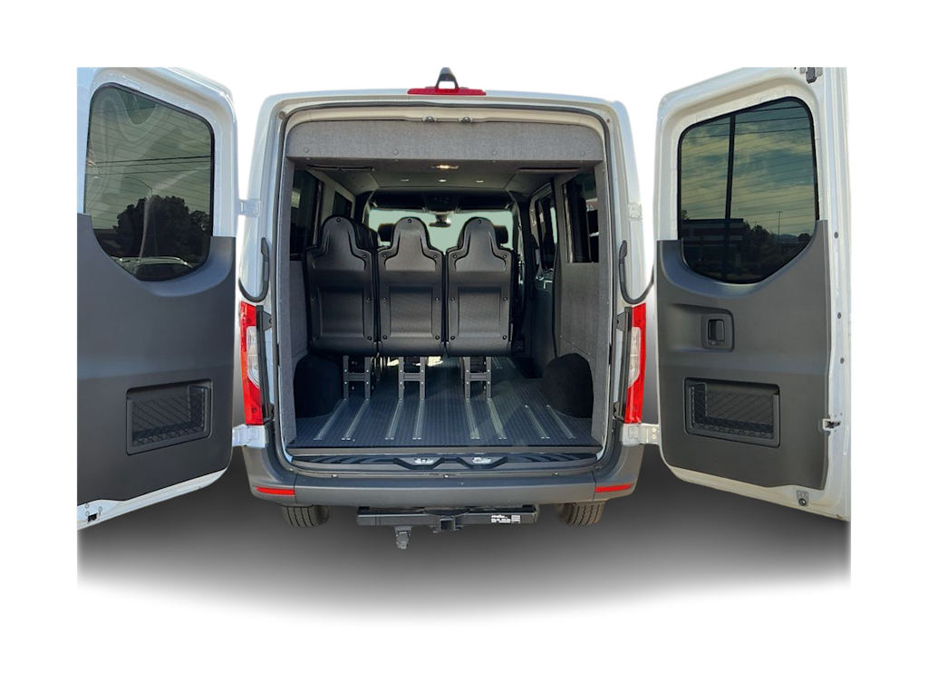 Thumbnail: 2025 Mercedes-Benz Sprinter - 14