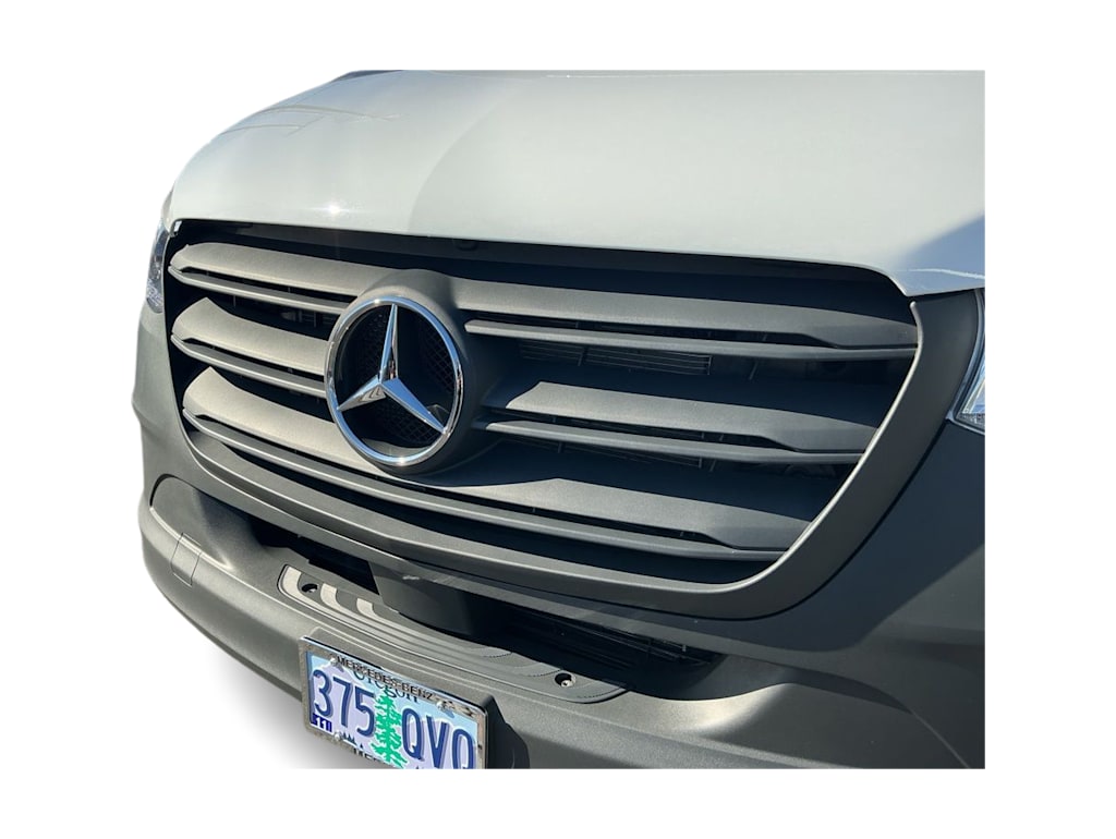 Thumbnail: 2025 Mercedes-Benz Sprinter - 5