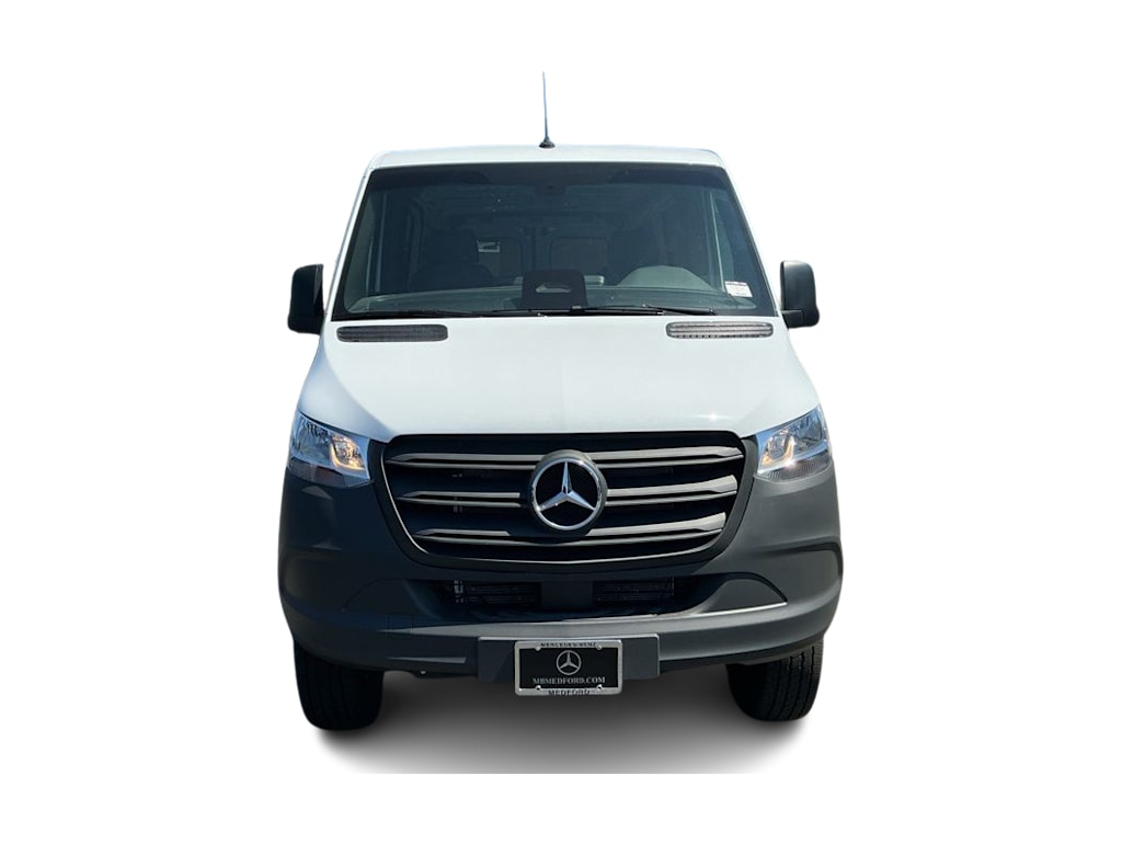 Thumbnail: 2025 Mercedes-Benz Sprinter - 5