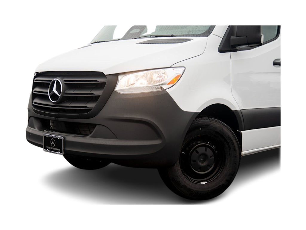 Thumbnail: 2025 Mercedes-Benz Sprinter - 26