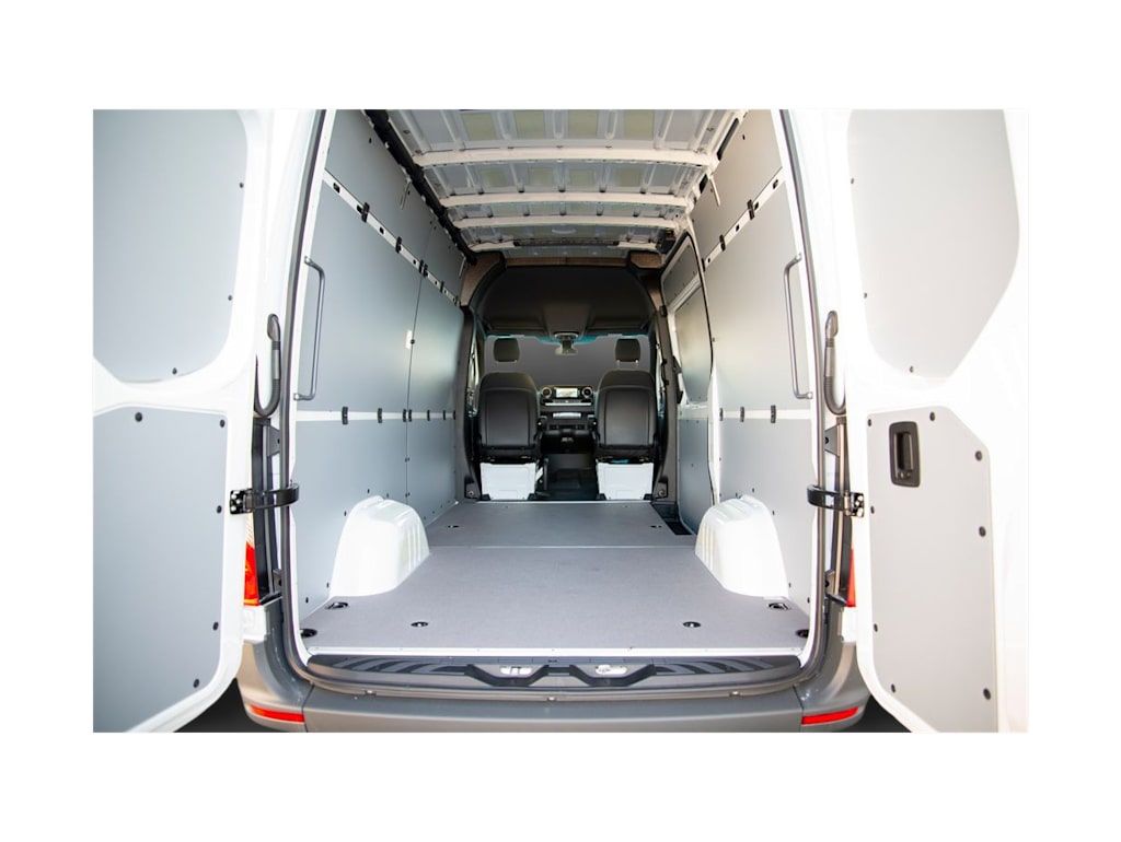 Thumbnail: 2026 Mercedes-Benz Sprinter - 13