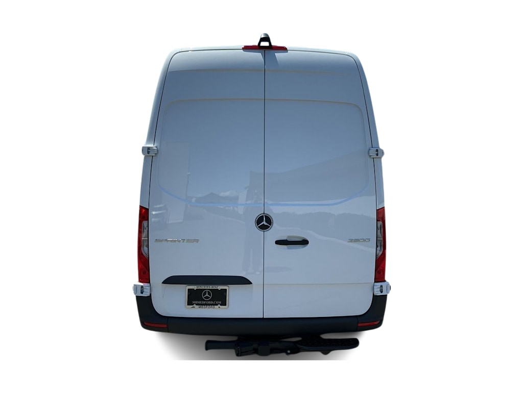 Thumbnail: 2026 Mercedes-Benz Sprinter - 4