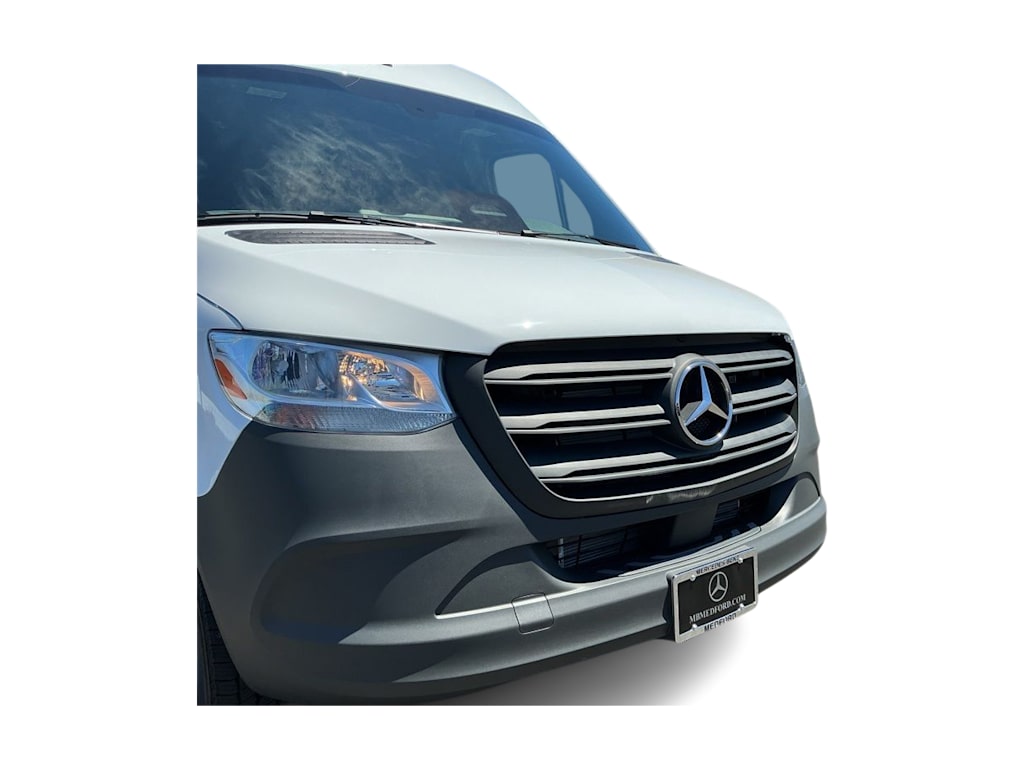 Thumbnail: 2026 Mercedes-Benz Sprinter - 15