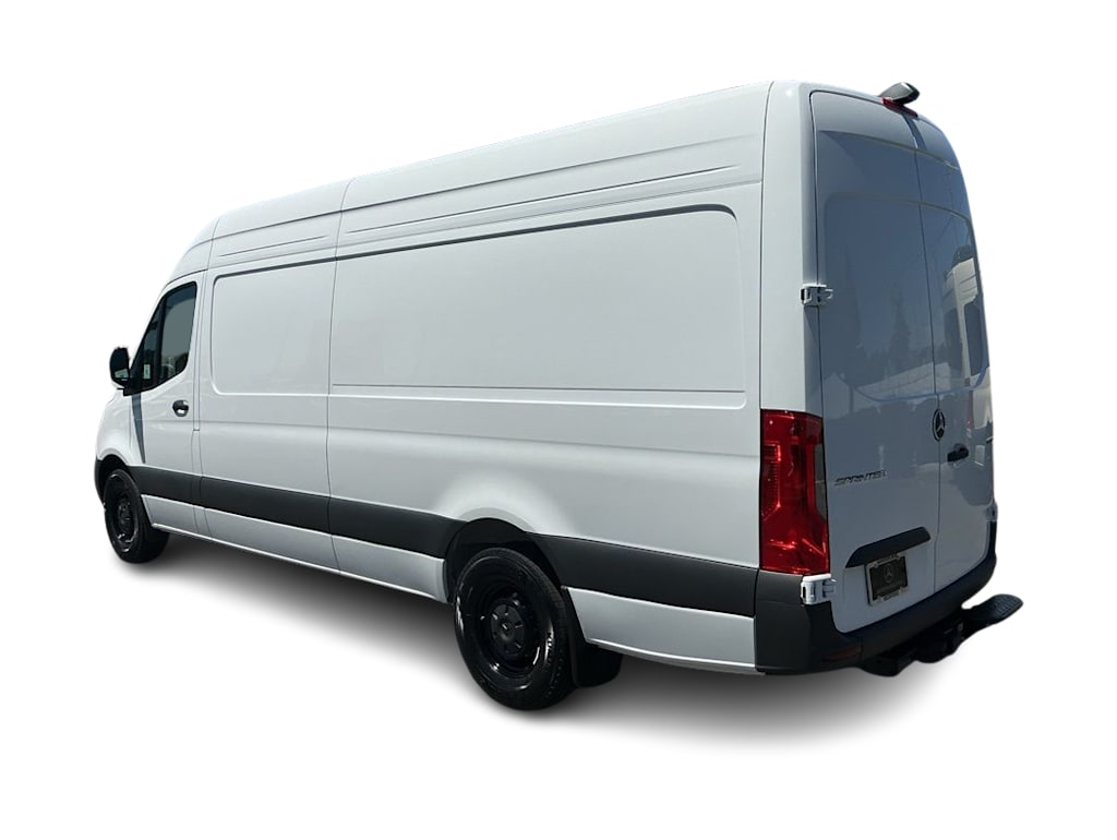 Thumbnail: 2026 Mercedes-Benz Sprinter - 3