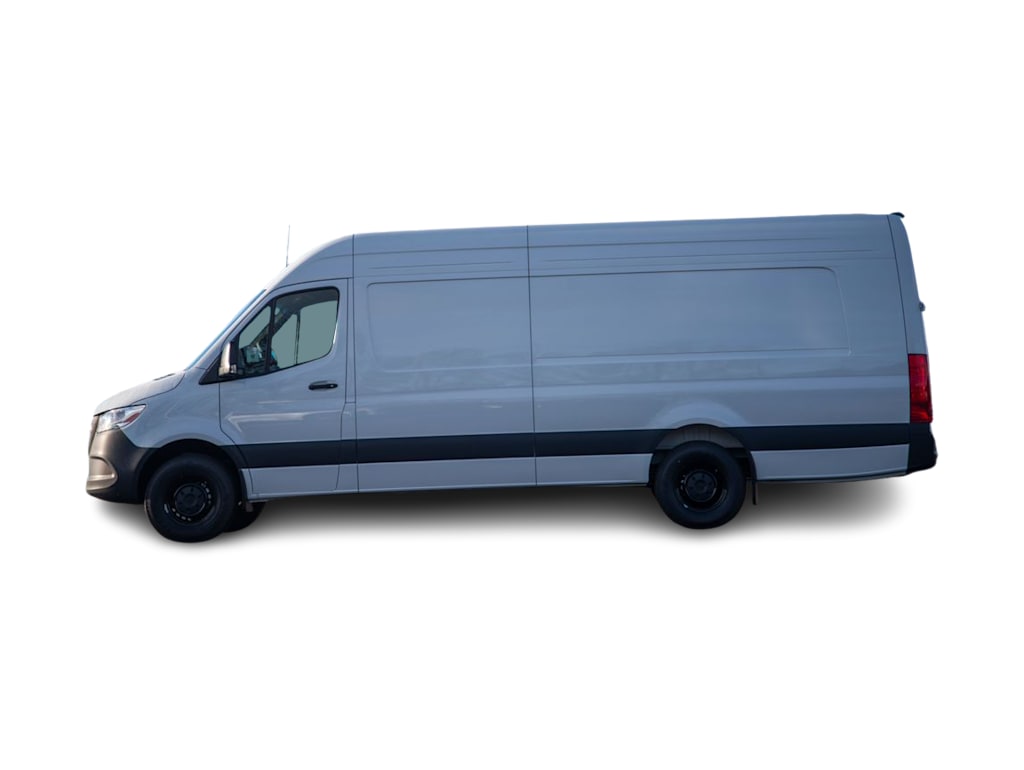 Thumbnail: 2026 Mercedes-Benz Sprinter - 3