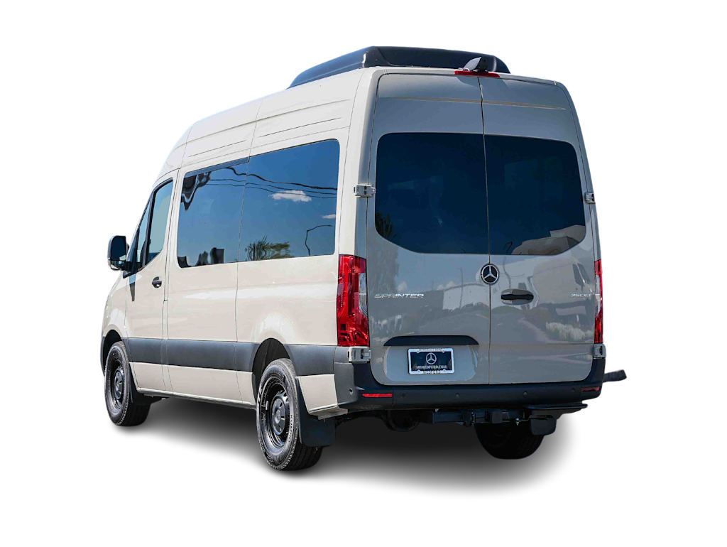 Thumbnail: 2026 Mercedes-Benz Sprinter - 3