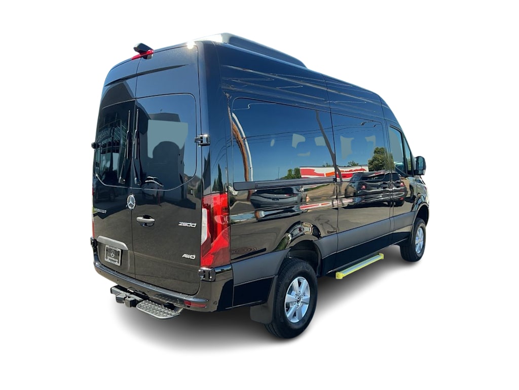 Thumbnail: 2026 Mercedes-Benz Sprinter - 17