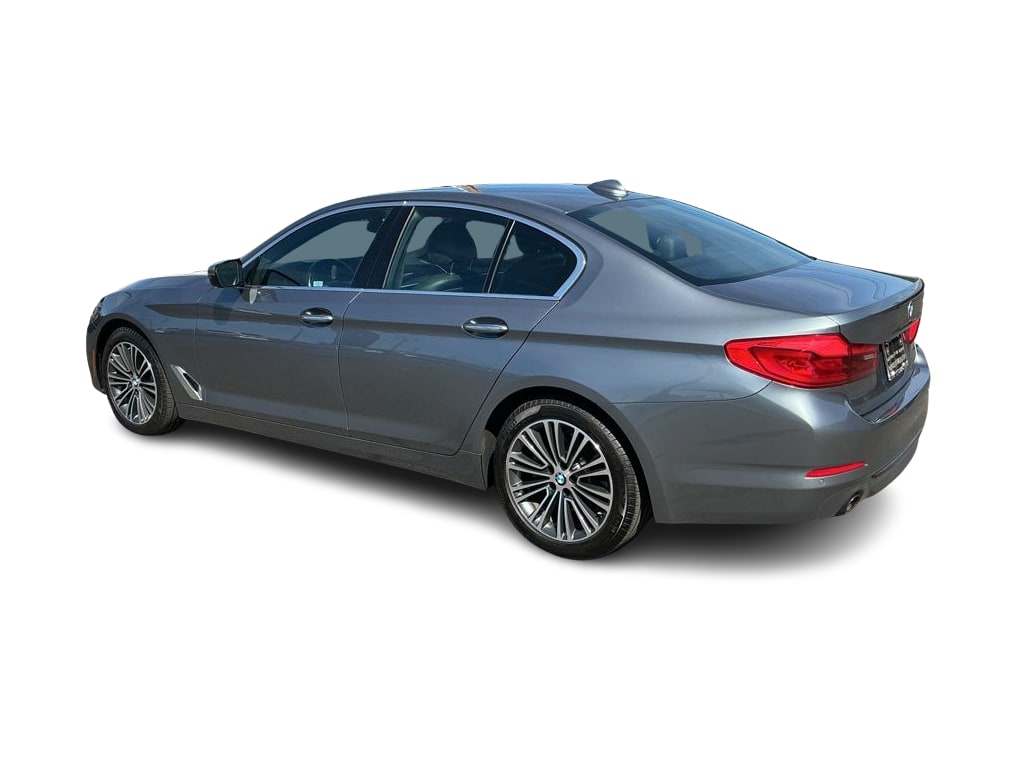 Thumbnail: 2018 BMW 5 Series - 4