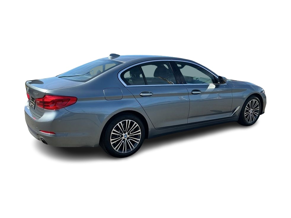 Thumbnail: 2018 BMW 5 Series - 20