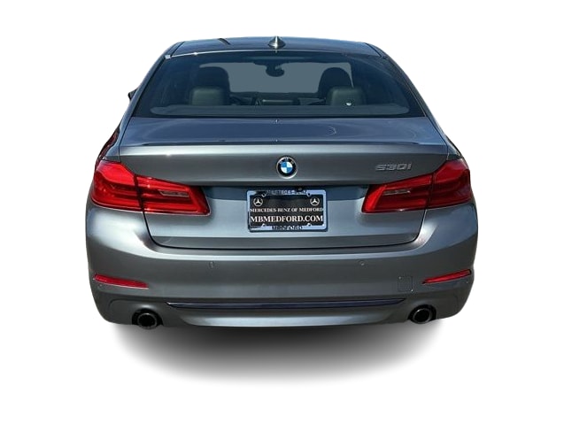 Thumbnail: 2018 BMW 5 Series - 5