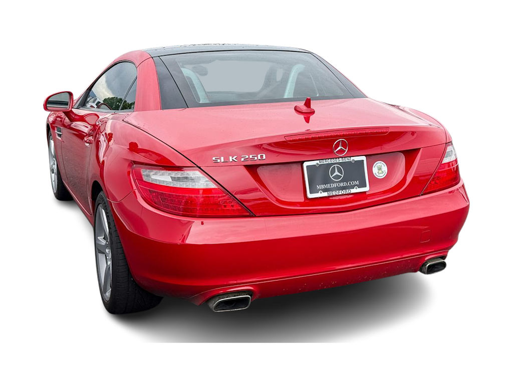 Thumbnail: 2015 Mercedes-Benz SLK - 2