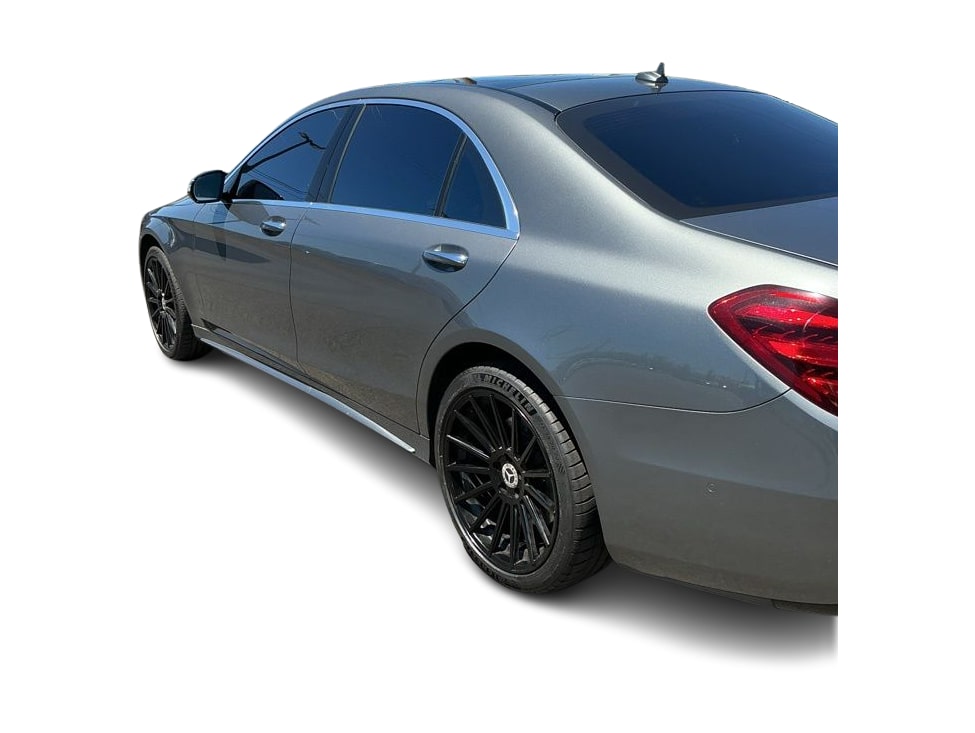 Thumbnail: 2019 Mercedes-Benz S-Class - 36