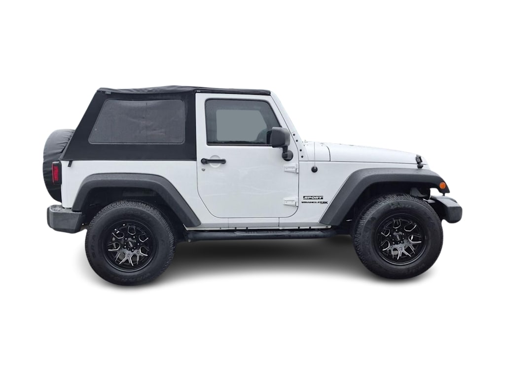 Thumbnail: 2018 Jeep Wrangler - 21