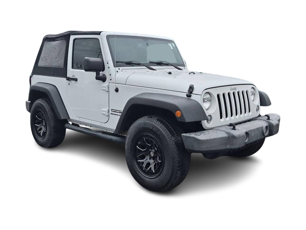 Thumbnail: 2018 Jeep Wrangler - 17