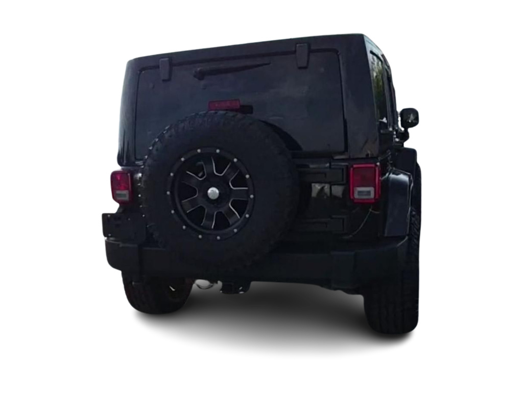 Thumbnail: 2015 Jeep Wrangler - 17