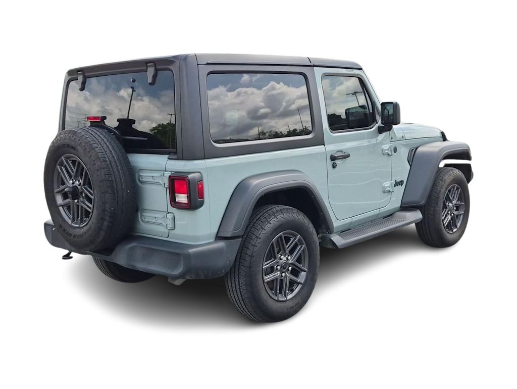 Thumbnail: 2024 Jeep Wrangler - 21