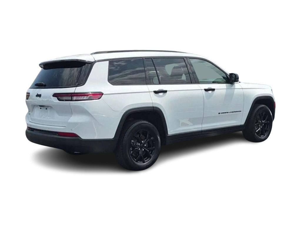 Thumbnail: 2024 Jeep Grand Cherokee L - 17