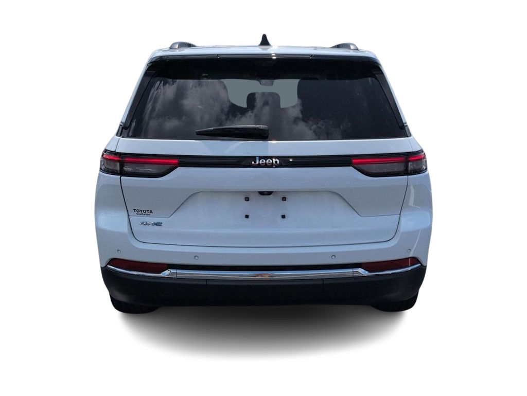 Thumbnail: 2022 Jeep Grand Cherokee - 4