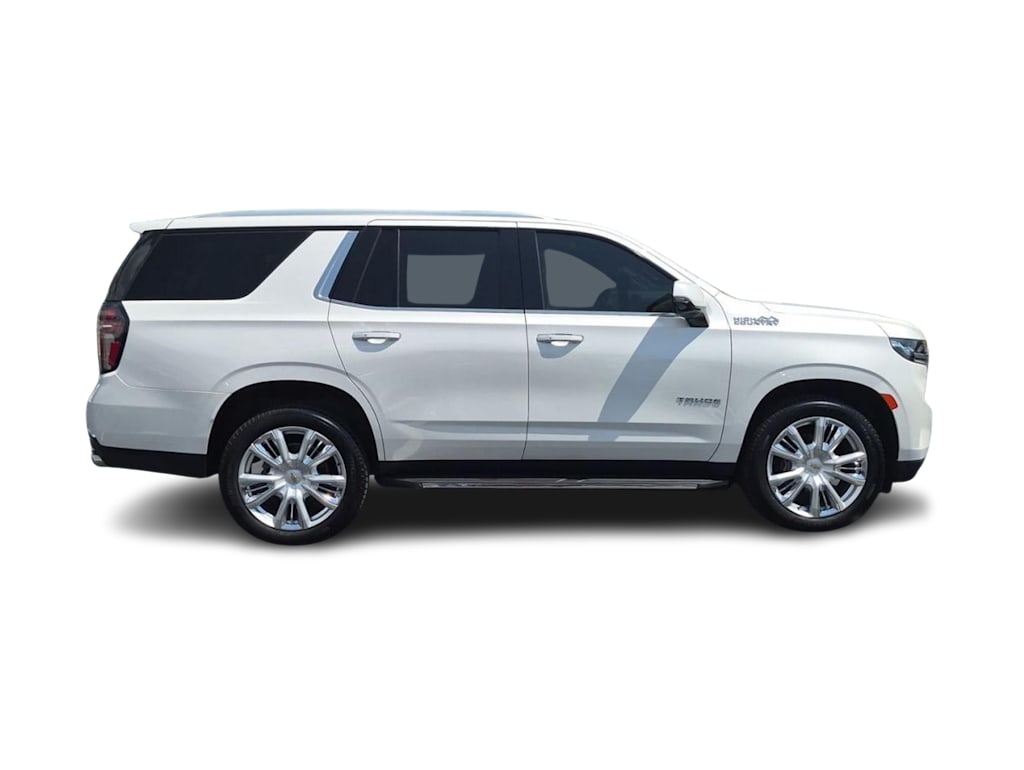 Thumbnail: 2021 Chevrolet Tahoe - 16